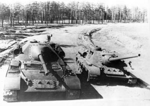Armamentos pesados da Guerra Fria - 13 veículos antitanque soviéticos da segunda guerra mundial