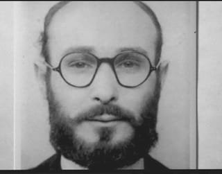 Agente Garbo: o brilhante e excêntrico espião fazendeiro de galinhas que enganou Hitler e salvou o Dia D