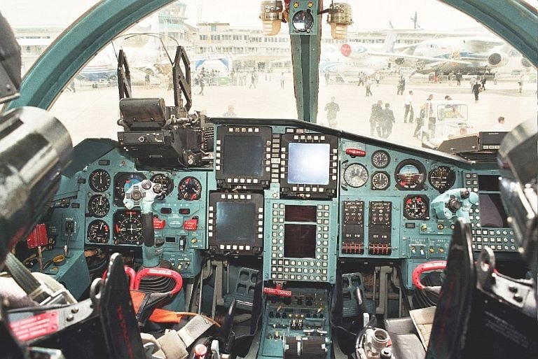 O caça Sukhoi Su-34 da Rússia é uma lenda por um motivo simples