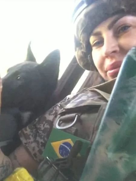 Quem era a brasileira morta na guerra da Ucrânia
