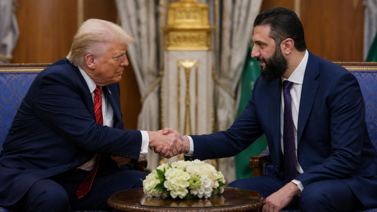 Trump quer Síria contra o Hezbollah e alerta o Líbano