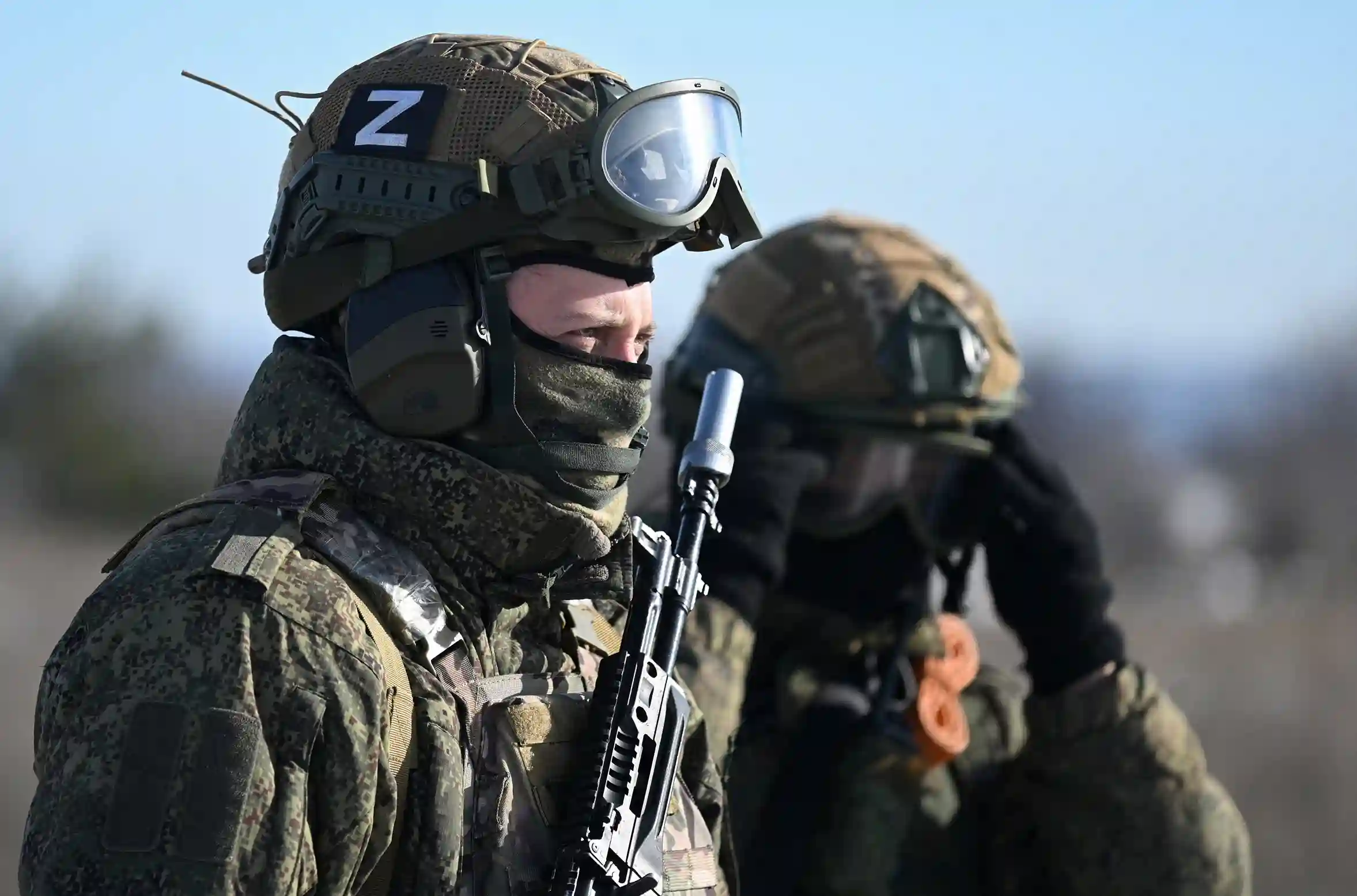 Rússia prepara até 115 mil soldados na fronteira da OTAN