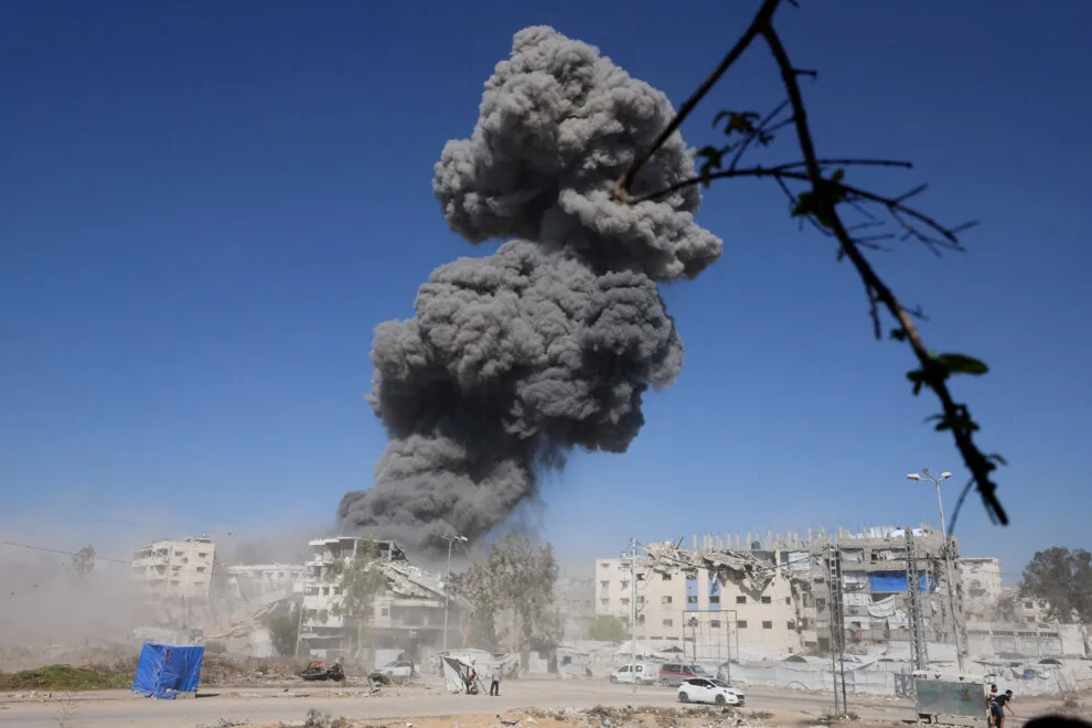 Vídeo: Israel bombardeia "fábrica de armas" do Hamas na Cidade de Gaza