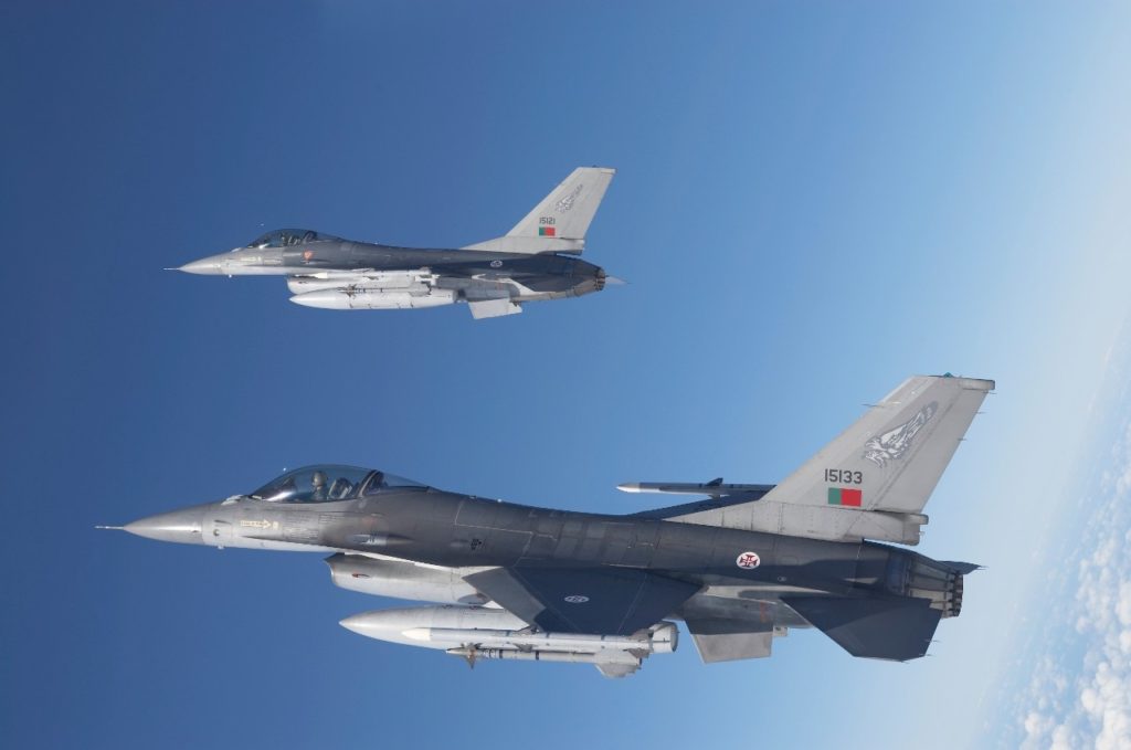 Portugal decide futuro dos seus caças F-16