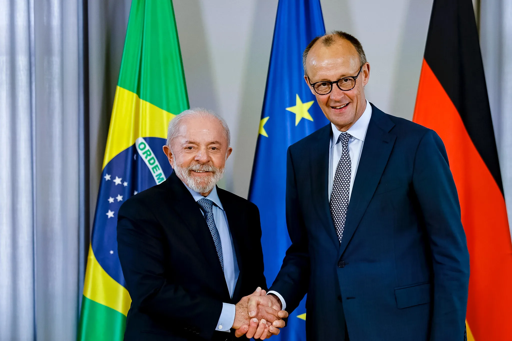 Brasil avança para 8 fragatas modernas após acordo com a Alemanha e amplia poder naval no Atlântico Sul