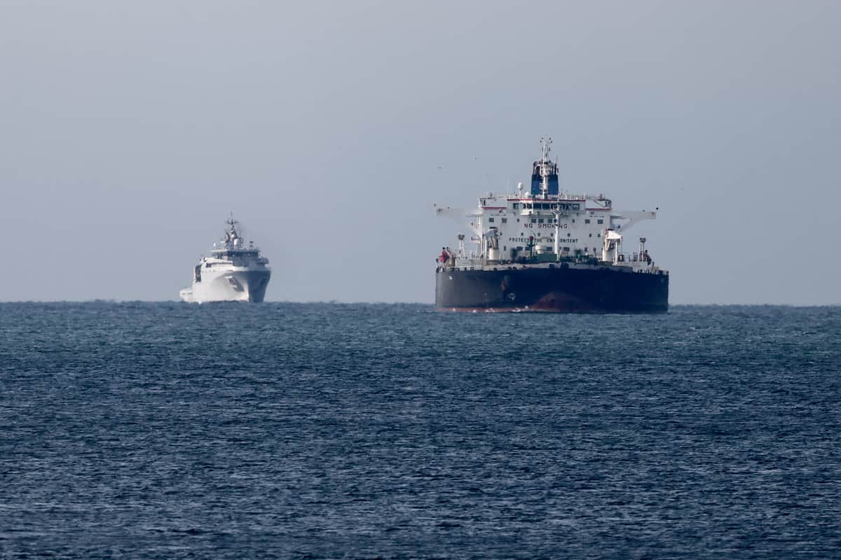 Alerta da CIA: Navios Mercantes Russos Podem Lançar Ataques com Drones no Mediterrâneo