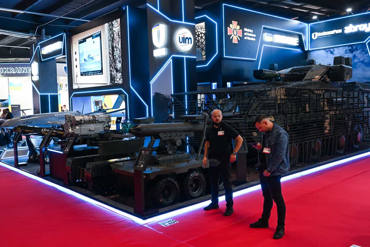 Guerra de Drones: Ucrânia corre para criar interceptadores contra vetores a jato da Rússia